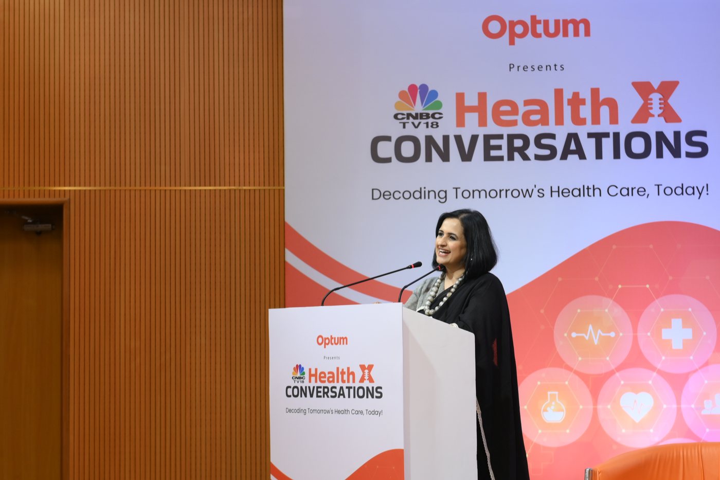 Mugdha Kalra hosting Health X Conversations by CNBC-TV18 and Optum